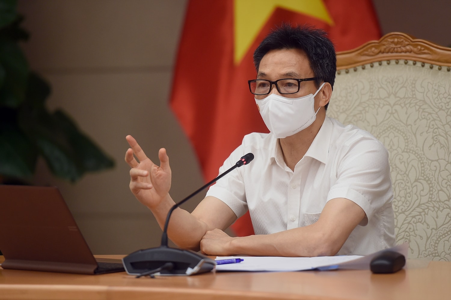 Phó Thủ tướng Vũ Đức Đam đề nghị tỉnh Đồng Nai phải tiếp tục tập trung ngăn chặn, không để dịch xâm nhập vào địa bàn. Ảnh: VGP/Đình Nam