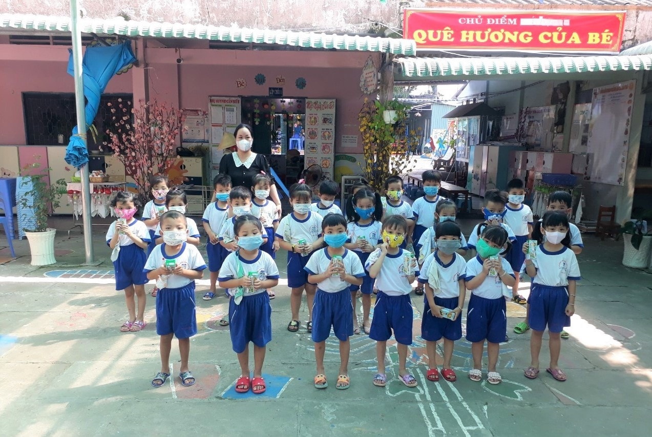 Trẻ em là đối tượng được Vinamilk dành sự quan tâm đặc biệt, với nhiều hoạt động để chăm sóc và bảo vệ các em trong đại dịch