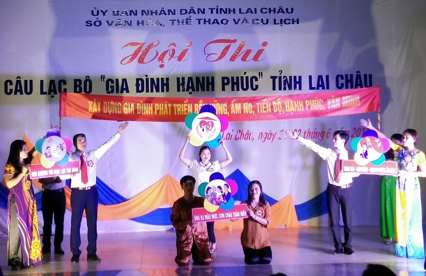 Hội thi Câu lạc bộ Gia đình hạnh phúc tỉnh lai Châu lần thứ I