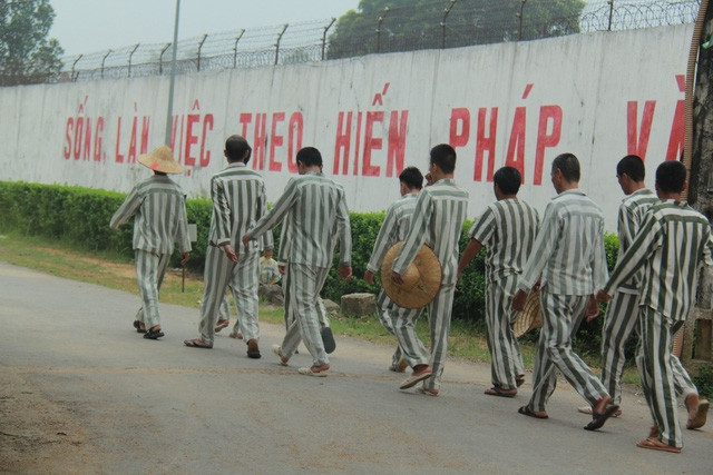 Đặc xá là chính sách nhân văn, nhằm khuyến khích người chấp hành hình phạt tù phấn đấu cải tạo tốt để đủ điều kiện hưởng chính sách đặc xá (Ảnh minh họa)