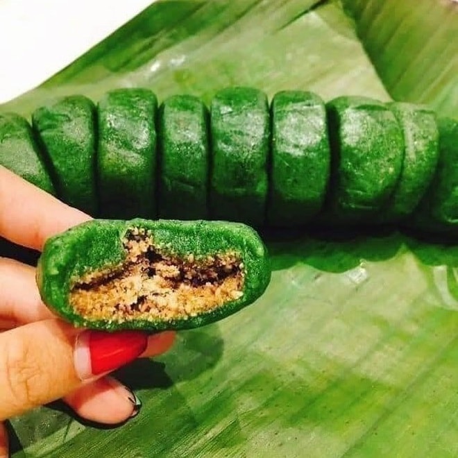 Bánh ngải có nhân. (Ảnh: meibunnyhouse)