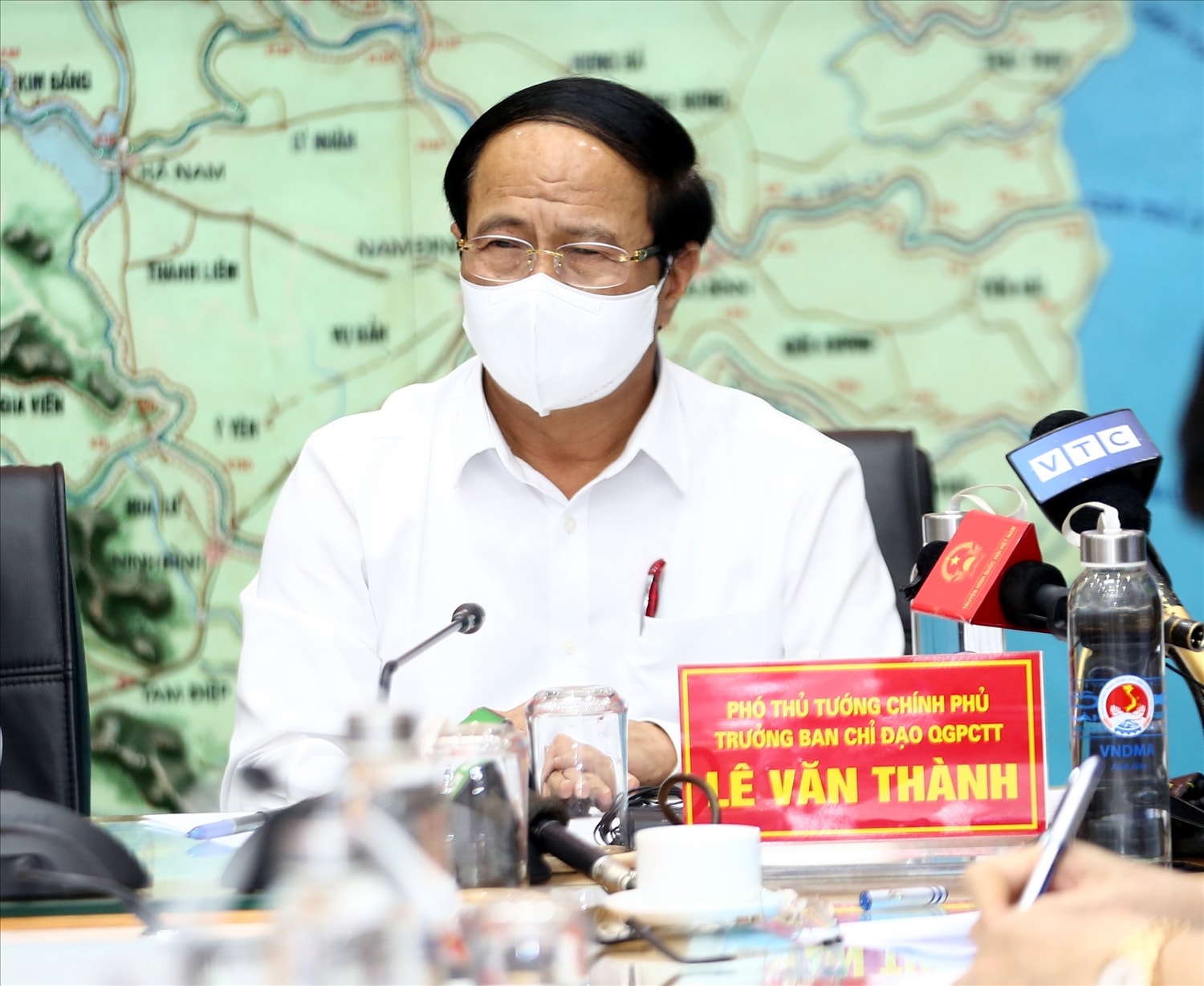 Phó Thủ tướng Lê Văn Thành: Chúng ta đã sẵn sàng ứng phó với áp thấp nhiệt đới, kể cả tình huống mạnh lên thành bão - Ảnh VGP/Đức Tuân