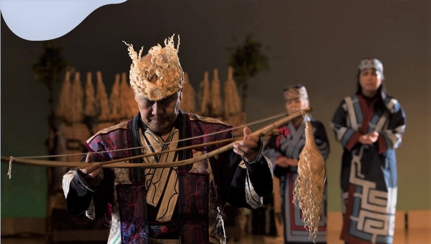 Hoạt cảnh tái hiện cảnh săn bắt của người Ainui tại Bảo tàng Akanko Ainu Kotan