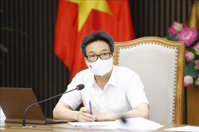 Phó Thủ tướng Vũ Đức Đam chủ trì cuộc họp
