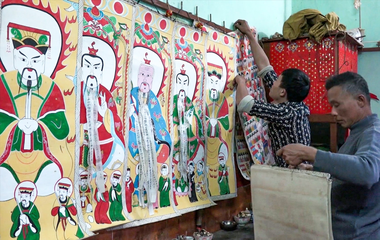 Tranh thờ dân gian của người Dao