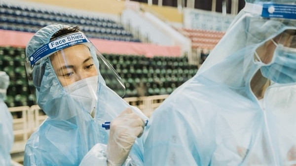Á hậu Mâu Thủy tham gia công tác tình nguyện