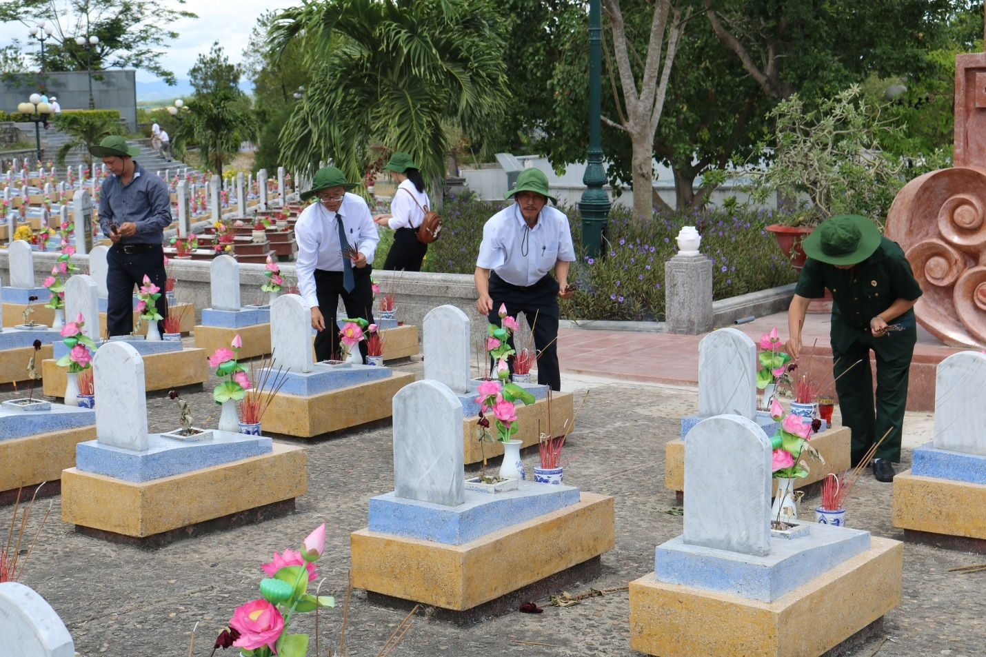 Chương trình “Hoa dâng mộ liệt sỹ” sẽ được tổ chức tại Nghĩa trang liệt sỹ Quốc gia Đường 9.