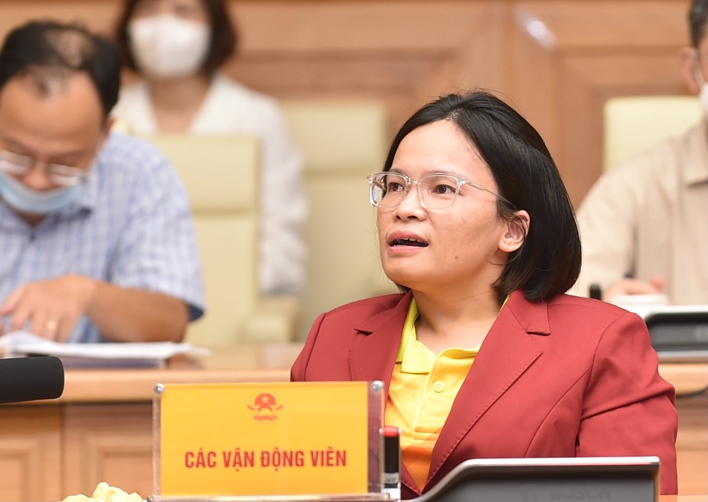 Vận động viên khuyết tật Trần Thị Bích Thủy (môn cờ vua) phát biểu tại cuộc gặp mặt với Thủ tướng Chính phủ - Ảnh: VGP/Nhật Bắc Vận động viên khuyết tật Trần Thị Bích Thủy (môn cờ vua) phát biểu tại cuộc gặp mặt với Thủ tướng Chính phủ - Ảnh: VGP/Nhật Bắc