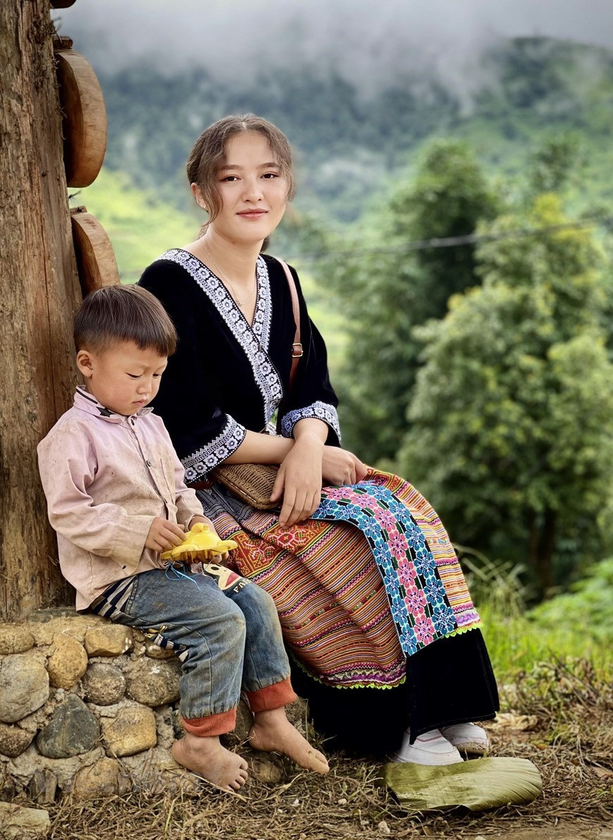 Điều đáng quý là người Sin Suối Hồ đều ý thức được rằng, một trong những điểm thu hút du khách đến đây, chính là bảo tồn được bản sắc vốn có của dân tộc Mông. (Ảnh: Xuân Mai/Vietnam+)