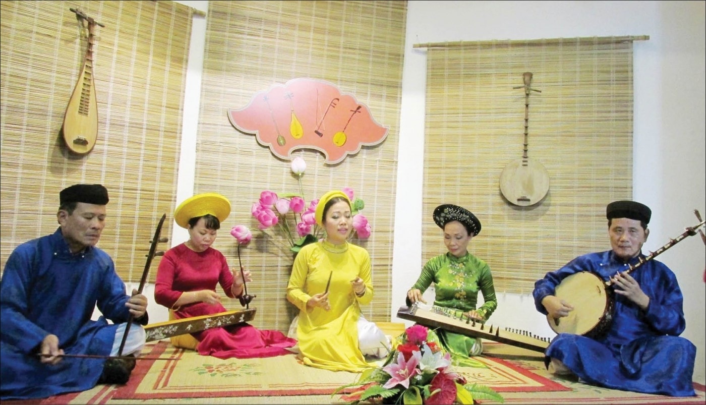 Bảo tồn và phát huy giá trị di sản nghệ thuật ca Huế - Ảnh minh hoạ