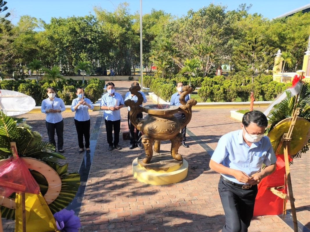 Các hoạt động tri ân những cống hiến to lớn của các Anh hùng liệt sĩ phải bảo đảm phòng chống dịch Covid – 19 (Ảnh minh họa)