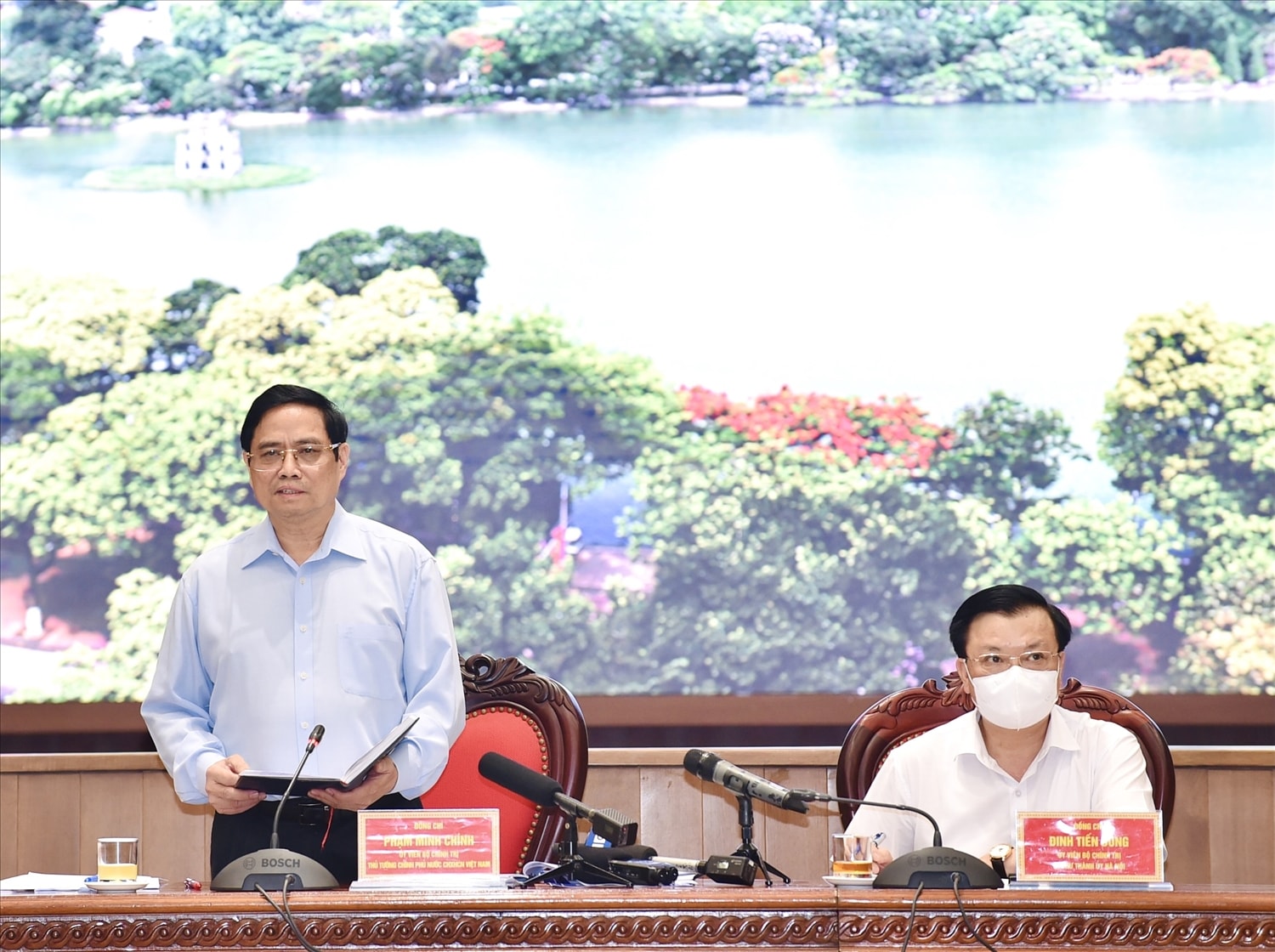 “Tình hình mới đòi hỏi cách tiếp cận mới, giải pháp, nhiệm vụ mới”. Ảnh VGP/Nhật Bắc