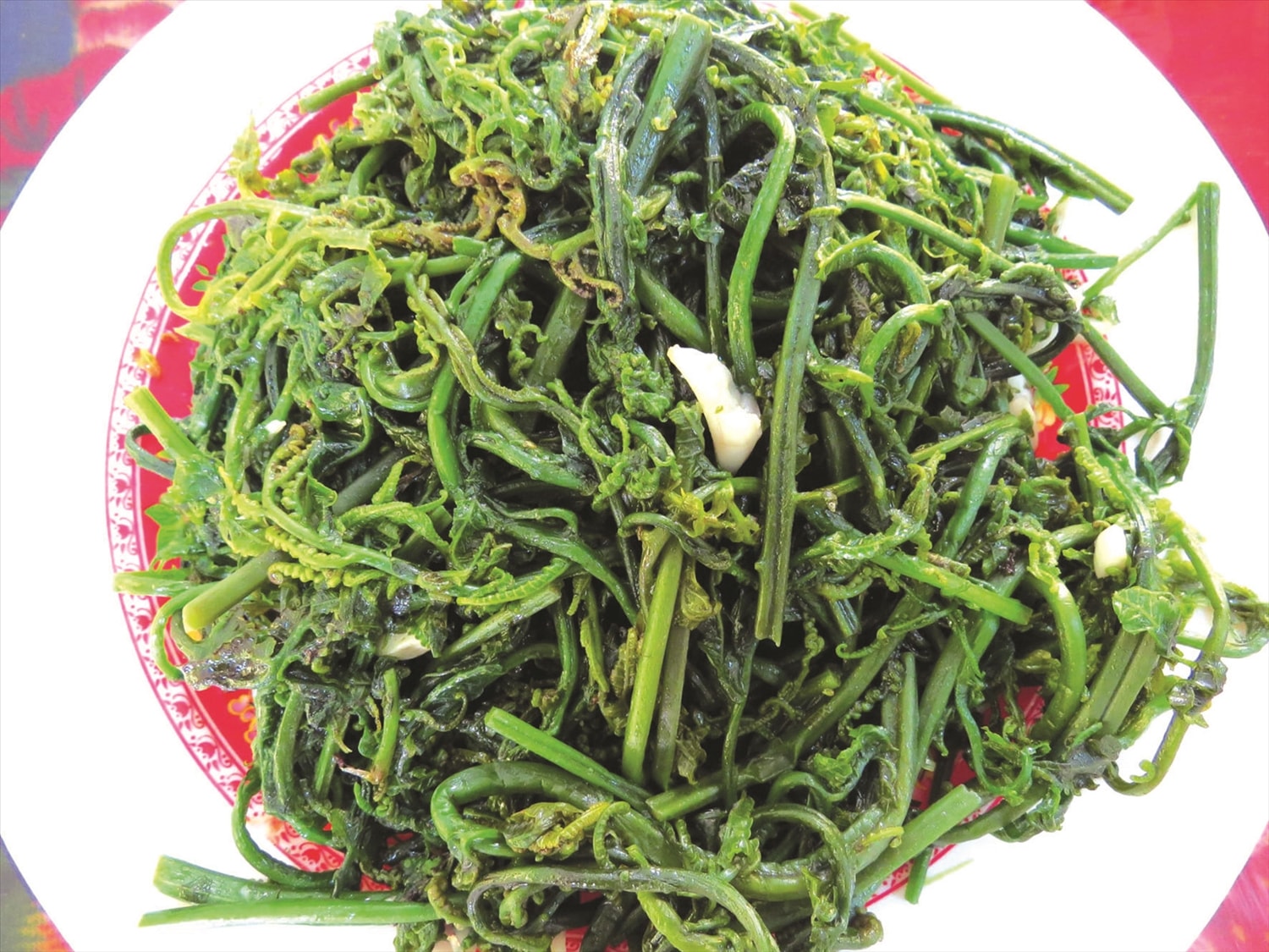Rau dớn xào