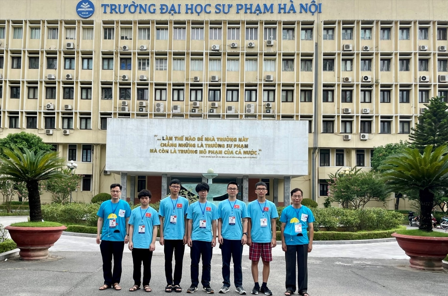 Đội tuyển Việt Nam tham dự Olympic Vật lí Quốc tế 2021. Ảnh: BGDTĐ Đội tuyển Việt Nam tham dự Olympic Vật lí Quốc tế 2021. Ảnh: BGDTĐ