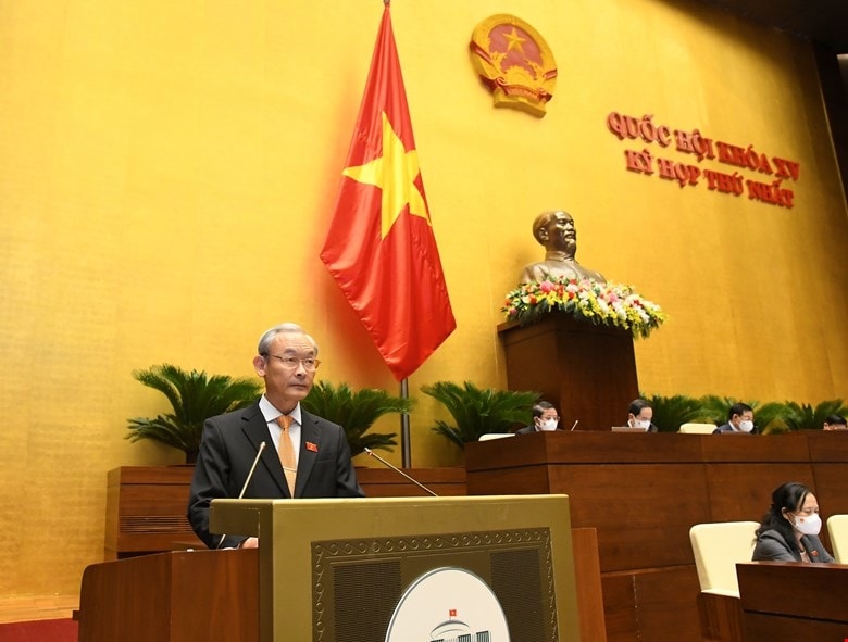 Chủ nhiệm Ủy ban Tài chính - Ngân sách Nguyễn Phú Cường trình bày Báo cáo thẩm tra về kế hoạch đầu tư công trung hạn giai đoạn 2021-2025 Chủ nhiệm Ủy ban Tài chính - Ngân sách Nguyễn Phú Cường trình bày Báo cáo thẩm tra về kế hoạch đầu tư công trung hạn giai đoạn 2021-2025