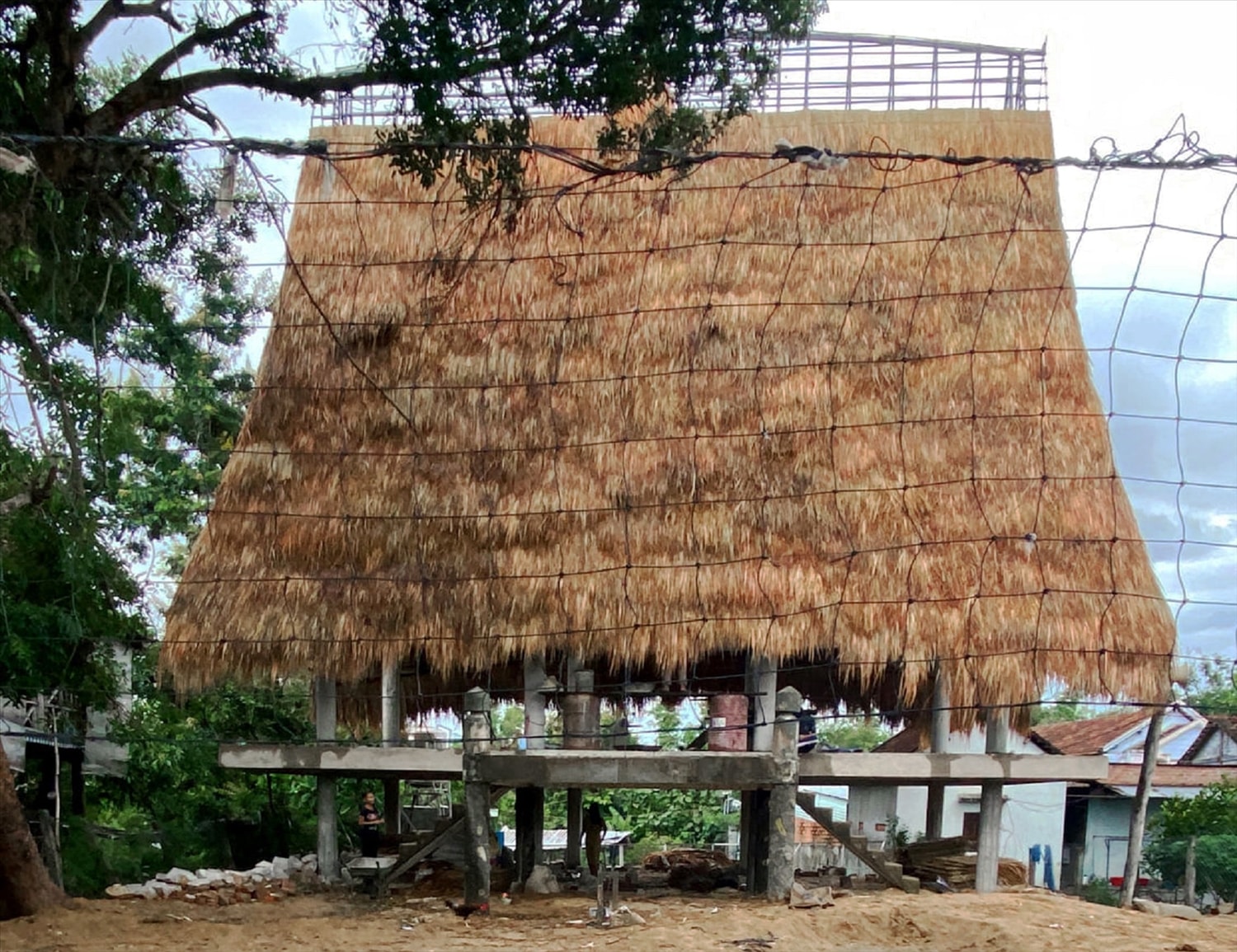 Nhà Rông mới vẫn mang đậm dáng dấp của nhà Rông truyền thống
