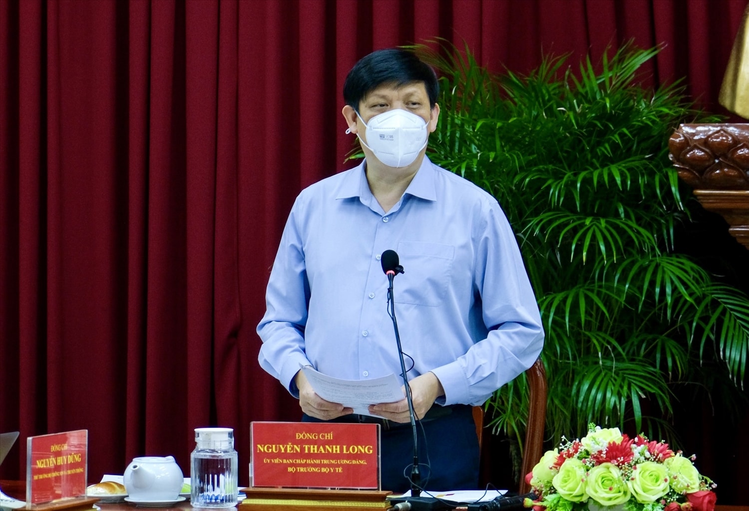 Bộ trưởng Bộ Y tế Nguyễn Thanh Long phát biểu tại buổi làm việc