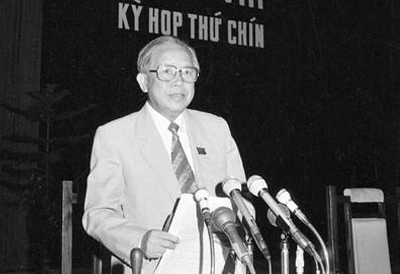 Chủ tịch Quốc hội Lê Quang Đạo phát biểu khai mạc Kỳ họp thứ 9, Quốc hội khóa VIII (27/7/1991) (Ảnh: quochoi.vn) 