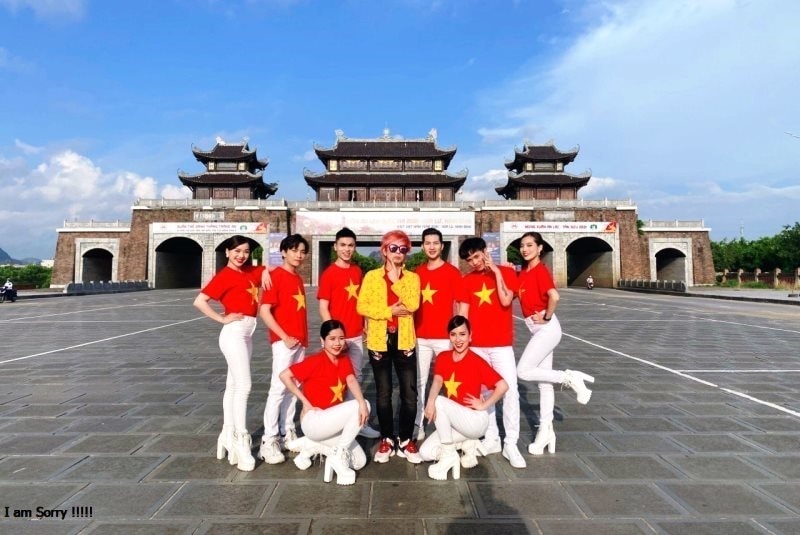 Hình ảnh trong MV Vietnam Hình ảnh trong MV Vietnam