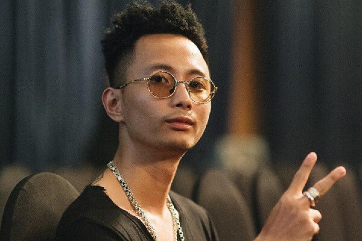 Người mở màn cho “Muzik Dập Dịch” là Rhymastic