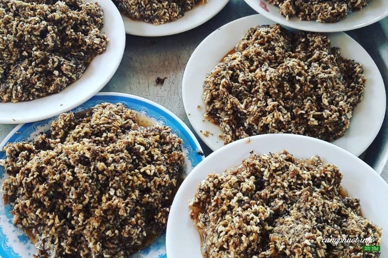 Trứng kiến