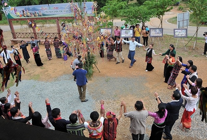  Không gian văn hóa dân tộc Thái đang góp phần lưu giữ và phát huy bản sắc dân tộc Thái, thể hiện nền văn hóa Việt Nam thống nhất trong đa dạng, cùng lan tỏa các giá trị văn hóa truyền thống của cộng đồng 54 dân tộc anh em tại Làng Văn hóa - Du lịch các dân tộc Việt Nam
