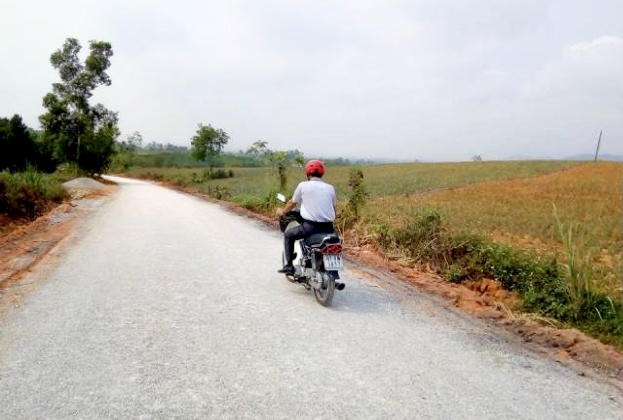 Đường vào xã Tân Thắng hôm nay