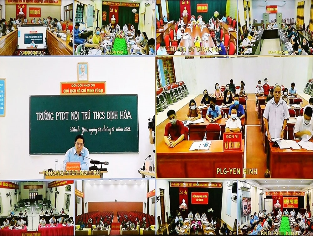 Cuộc làm việc được kết nối trực tuyến với các huyện, thành phố, thị xã và toàn bộ 178 xã, phường, thị trấn của tỉnh Thái Nguyên - Ảnh: VGP/Nhật Bắc