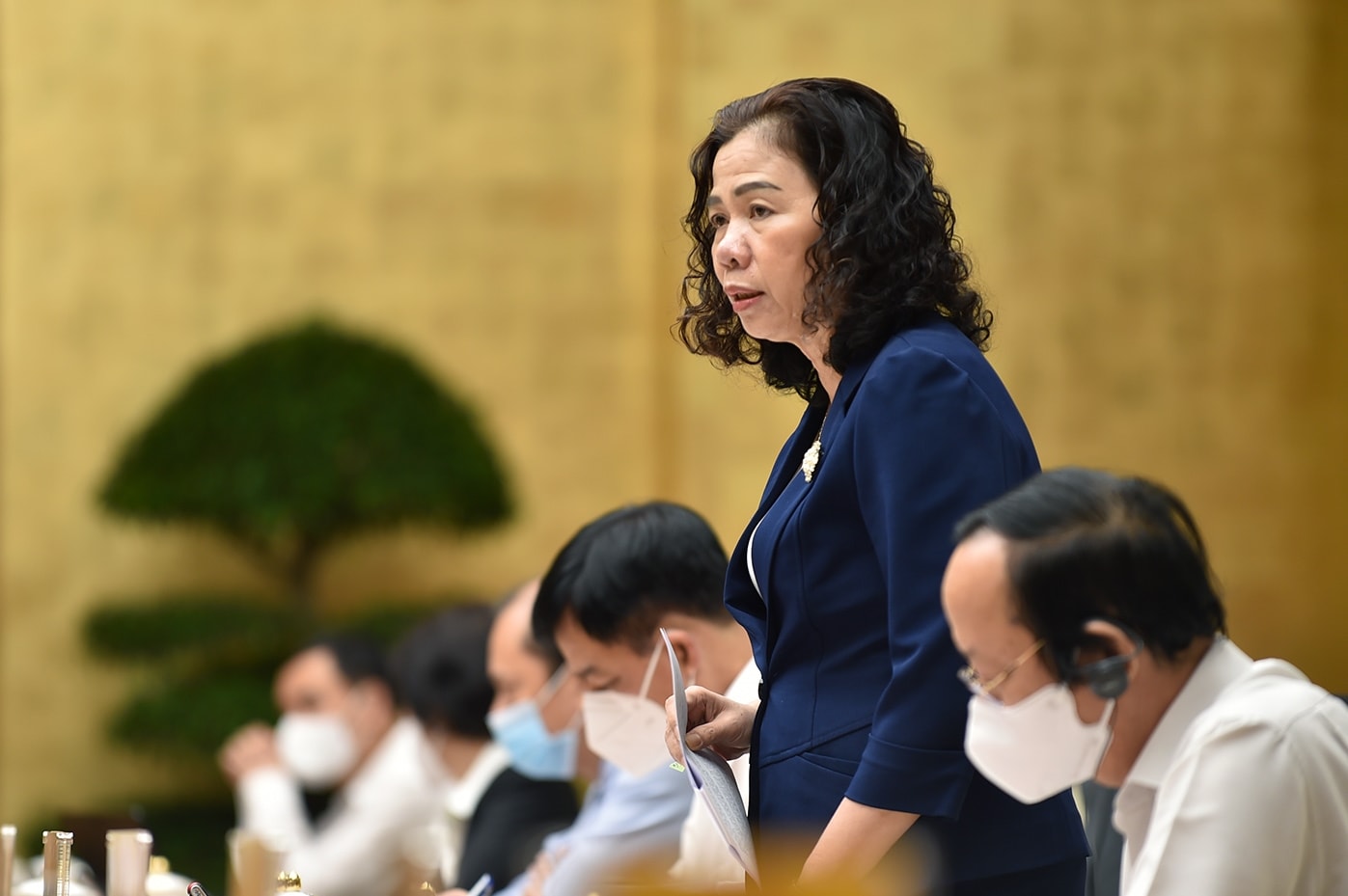 Lãnh đạo các Bộ ngành, địa phương giải đáp những kiến nghị, đề xuất của doanh nghiệp EU. Ảnh: VGP/Nhật Bắc Lãnh đạo các Bộ ngành, địa phương giải đáp những kiến nghị, đề xuất của doanh nghiệp EU. Ảnh: VGP/Nhật Bắc