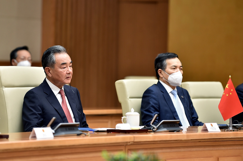 Ủy viên Quốc vụ, Bộ trưởng Ngoại giao Vương Nghị phát biểu tại buổi tiếp - Ảnh: VGP/Nhật Bắc