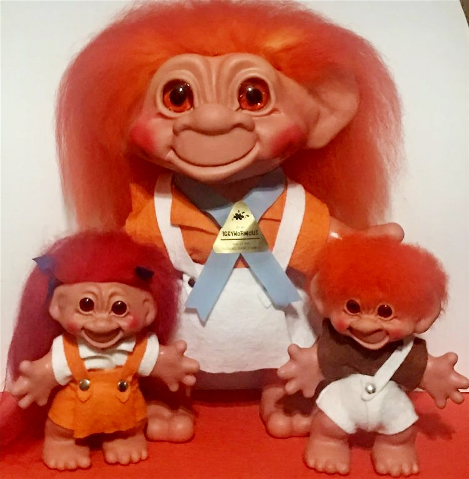 Troll Hole đỏ Troll Hole đỏ
