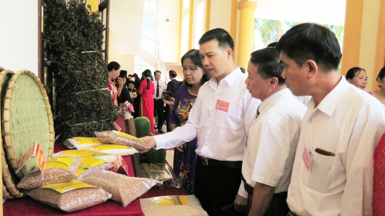 Sản phẩm gạo Bao thai hồng của HTX Nông sản sạch Tràng Định được giới thiệu tại nhiều hội chợ, triển lãm