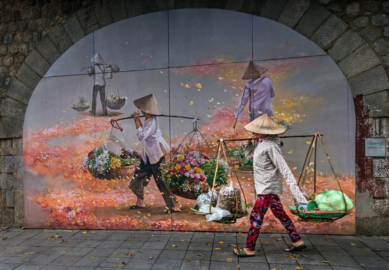 ác phẩm: Painting and real life (Tranh và đời thực) Tác giả: Ngô Thị Thu Ba - Bằng Danh dự IAAP ác phẩm: Painting and real life (Tranh và đời thực) Tác giả: Ngô Thị Thu Ba - Bằng Danh dự IAAP
