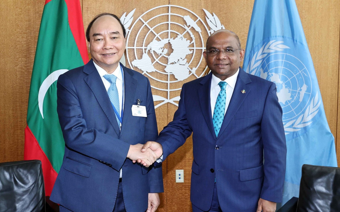 Chủ tịch nước Nguyễn Xuân Phúc hội kiến với ông Abdulla Shahid, Chủ tịch Đại hội đồng Liên Hiệp Quốc khóa 76. Ảnh: TTXVN