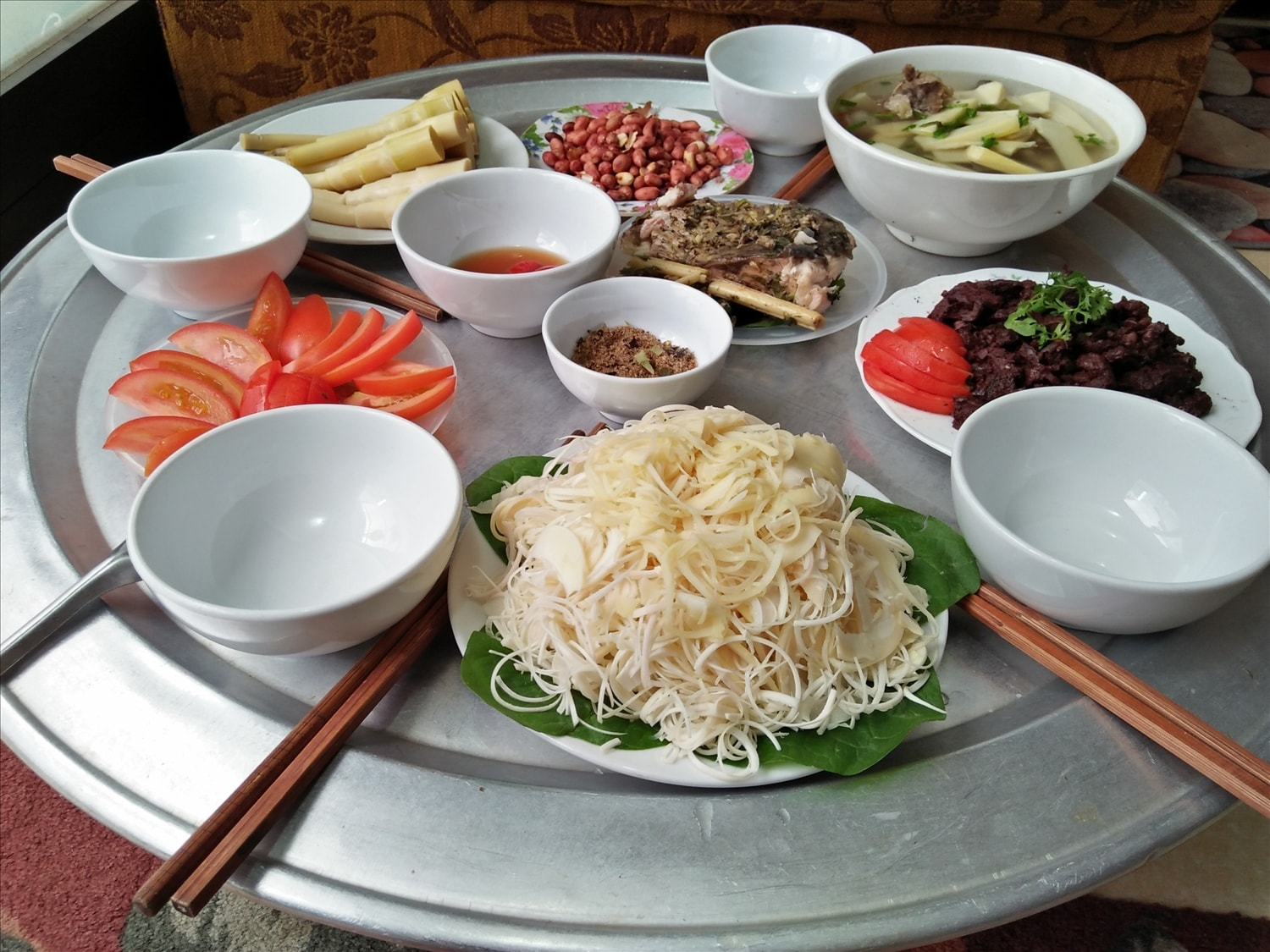 Các món ăn ngon được chế biến từ măng rừng trong mâm cơm gia đình 