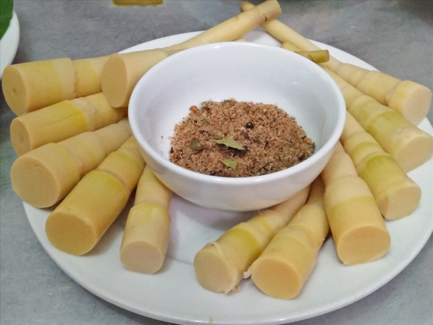 Các món ăn ngon từ măng rừng của người Thái Sơn La 3