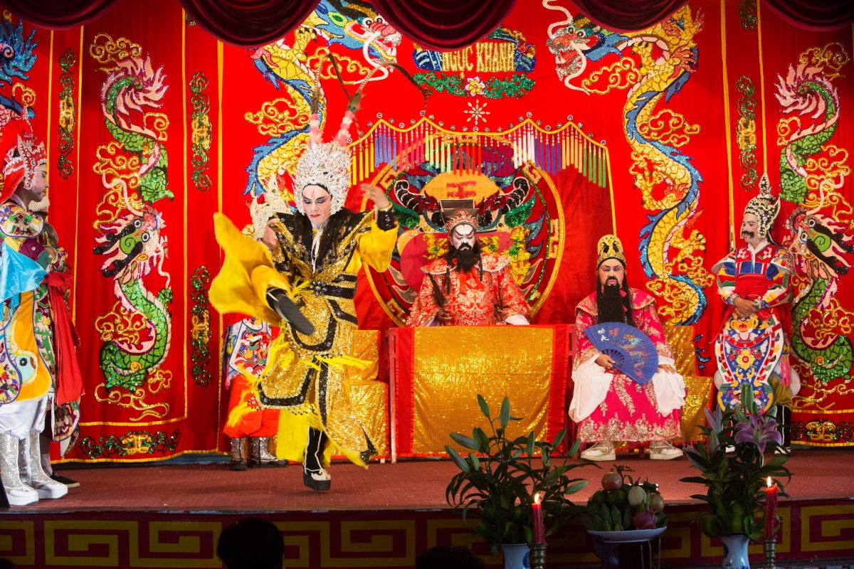 Sân khấu nghệ thuật hát bội