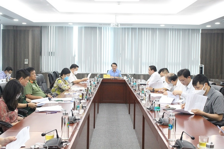 Đánh giá và đề xuất các giải pháp trong thực hiện chế độ chính sách trên địa bàn các xã, thôn đặc biệt khó khăn vùng DTTS và miền núi 