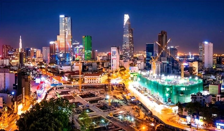 Thành tựu sau hơn 35 năm đổi mới đã khẳng định rõ tính đúng đắn của con đường đi lên chủ nghĩa xã hội ở Việt Nam. (Ảnh minh họa).