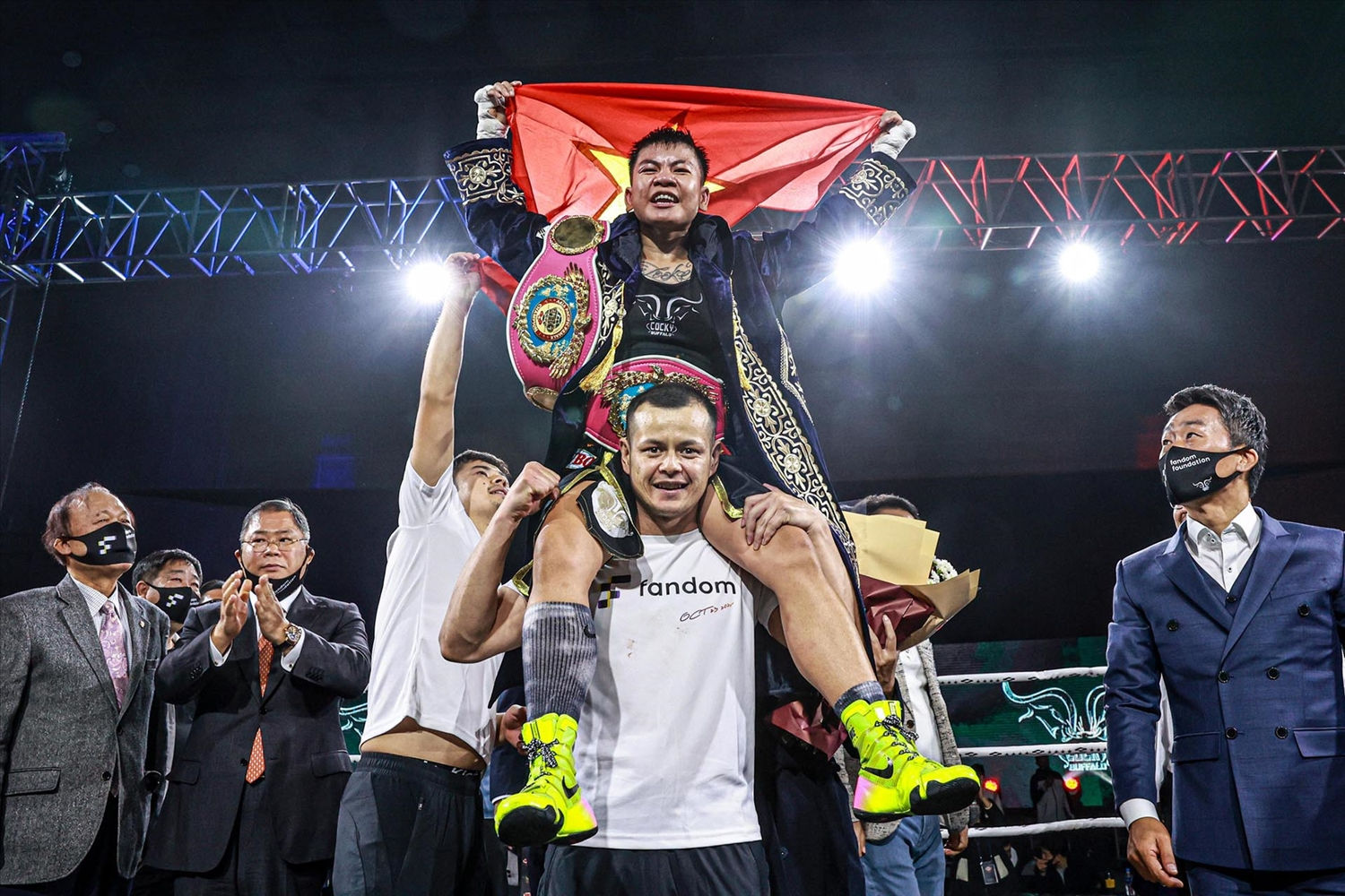 Võ sĩ Nguyễn Thị Thu Nhi giành đai vô địch WBO thế giới 
