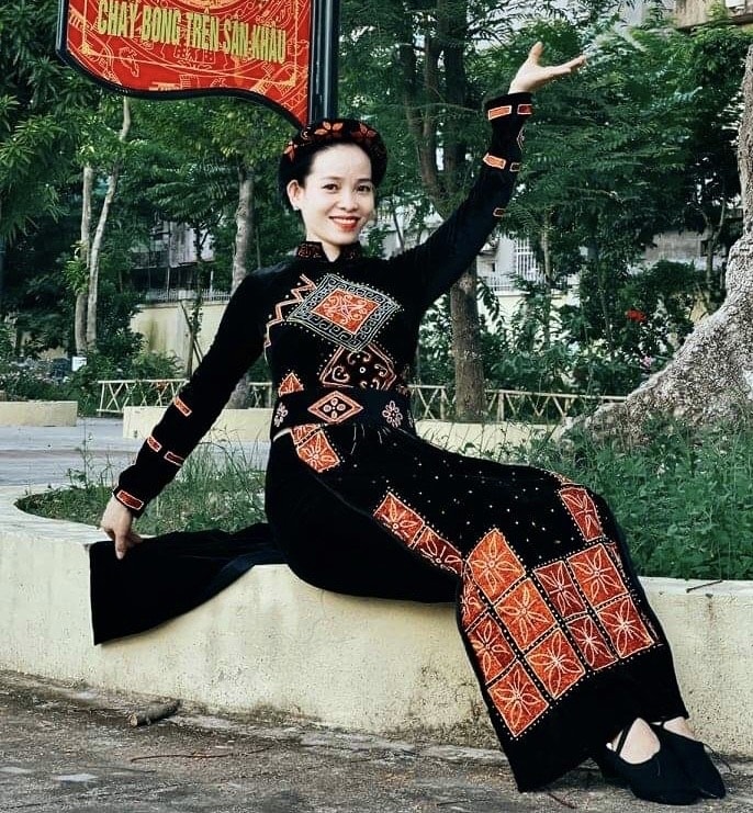 NSƯT Nông Thị Minh Hằng