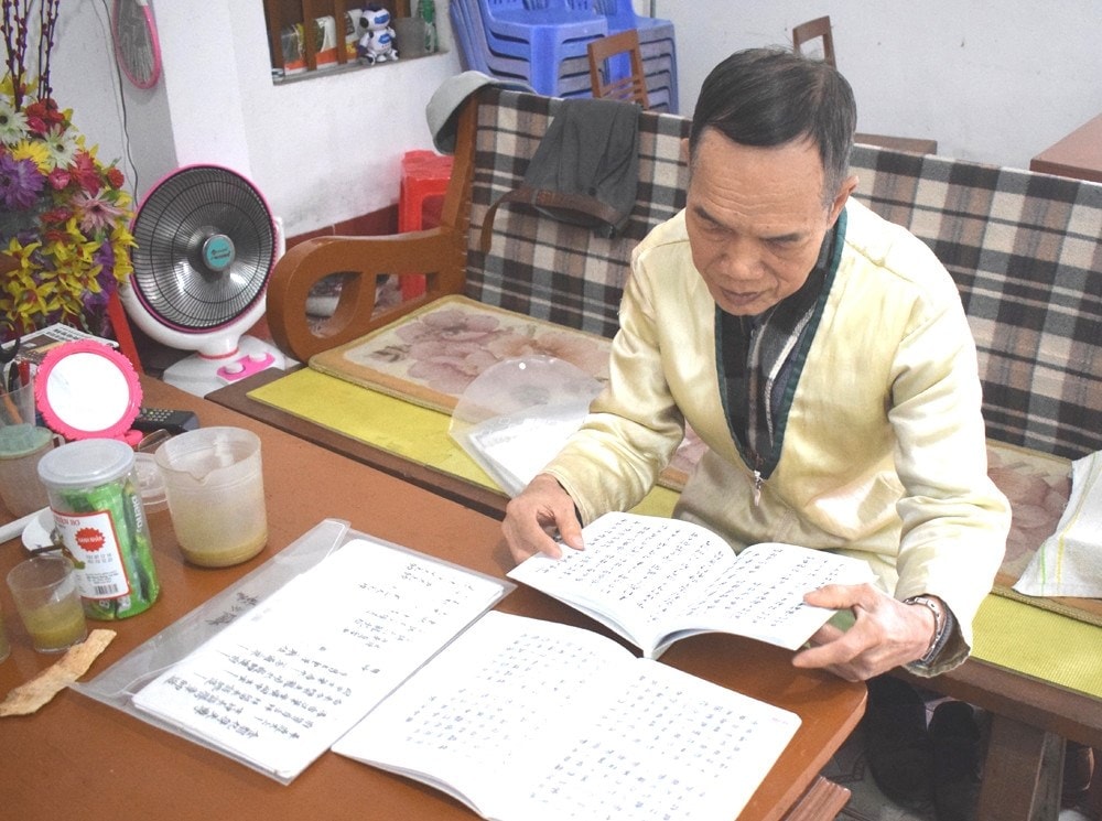 Nghệ nhân Hà Xuân Tiến còn được gọi là kho tàng văn hóa sống của người Dao tại Quảng Ninh