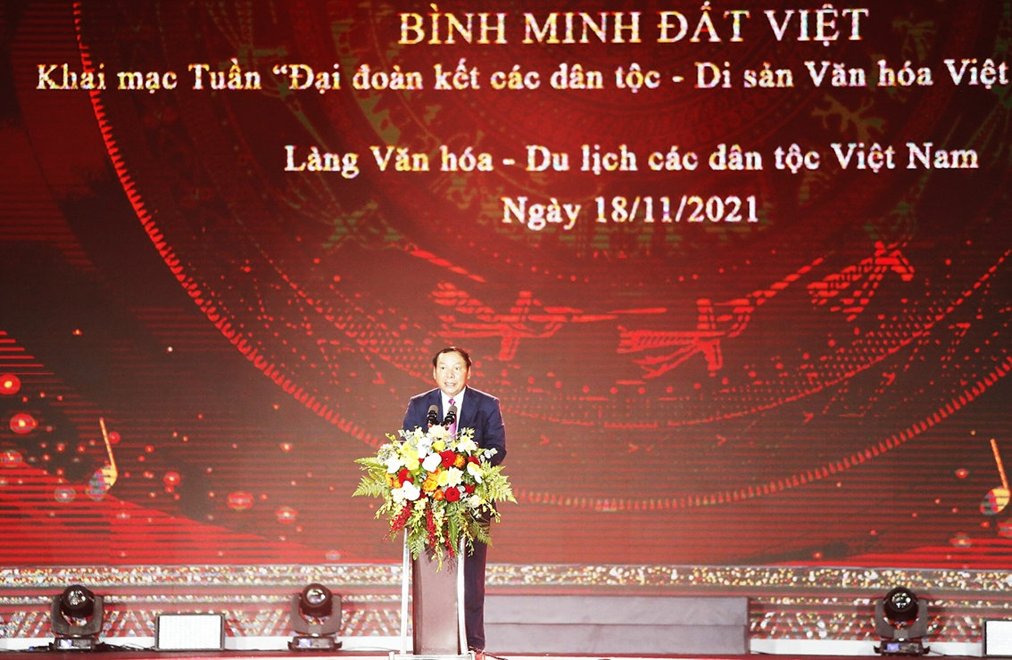 Bộ trưởng Bộ VHTT&DL Nguyễn Văn Hùng khai mạc Chương trình 