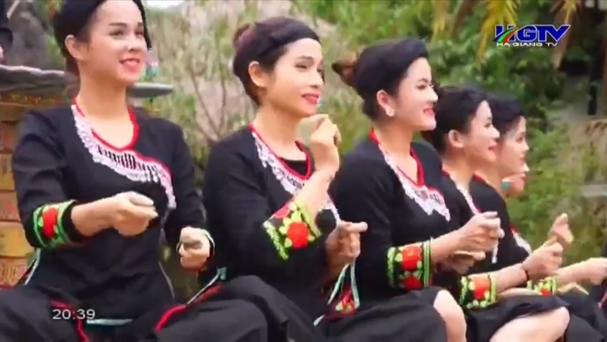 Chiêm ngưỡng Lễ hội hoa tam giác mạch qua nền tảng số 3