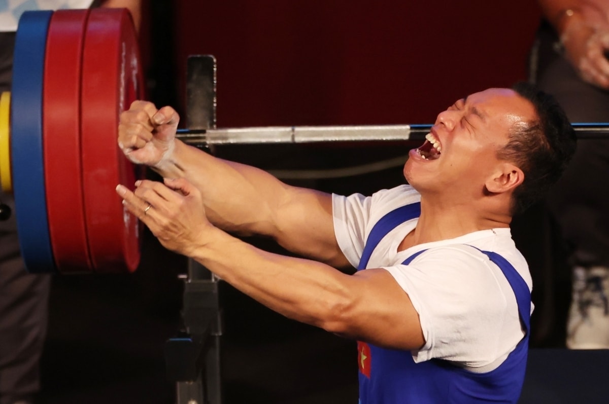 Đô cử Lê Văn Công từng đoạt Huy chương Vàng Paralympic Rio 2016 và Huy chương Bạc Paralympic Tokyo 2020. (Ảnh: Reuters) Đô cử Lê Văn Công từng đoạt Huy chương Vàng Paralympic Rio 2016 và Huy chương Bạc Paralympic Tokyo 2020. (Ảnh: Reuters)