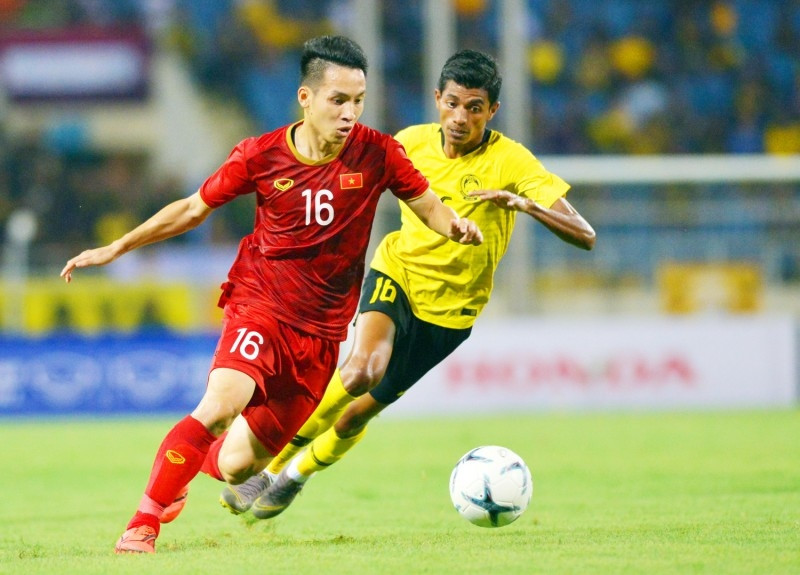 Cầu thủ Hùng Dũng dự AFF Cup 2020 ngay khi vừa trở lại sau chấn thương. Ảnh minh họa