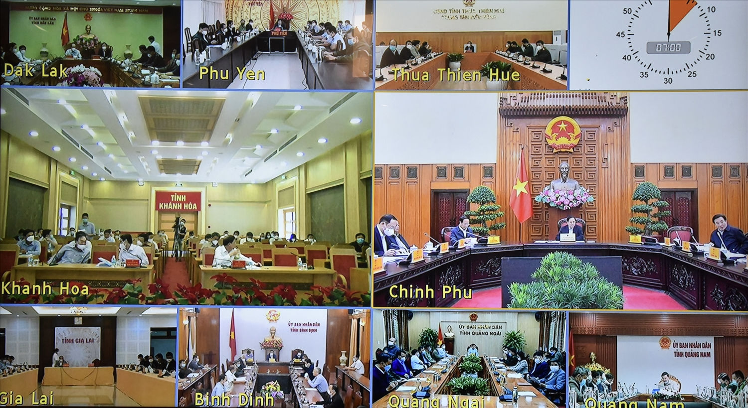 Thủ tướng chỉ đạo việc hỗ trợ các địa phương về gạo, tài chính… cần trên tinh thần tiết kiệm, kịp thời, đúng đối tượng và bảo đảm thực chất, phát huy hiệu quả. Ảnh: VGP/Nhật Bắc