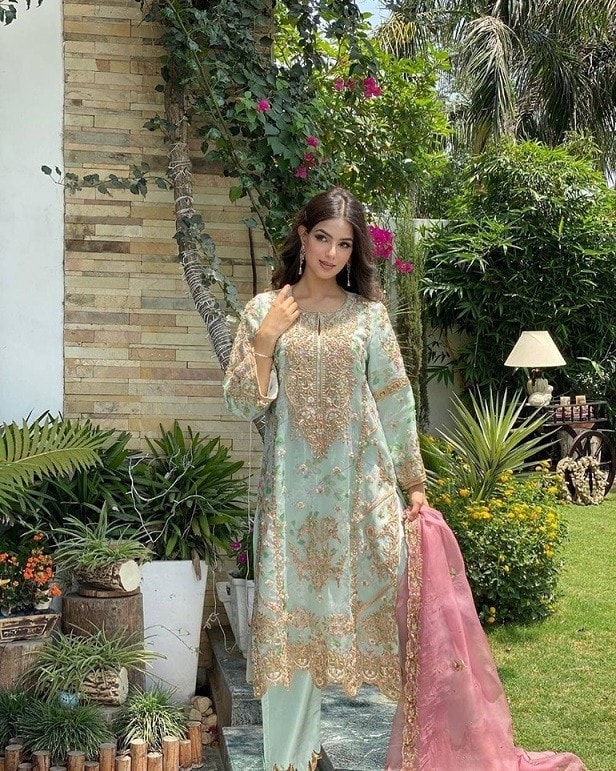 Tân Hoa hậu Hoàn vũ Harnaaz Kaur Sandhu là một người đẹp năng động, giàu nhiệt huyết và sống khá giản dị. Tân Hoa hậu Hoàn vũ Harnaaz Kaur Sandhu là một người đẹp năng động, giàu nhiệt huyết và sống khá giản dị.