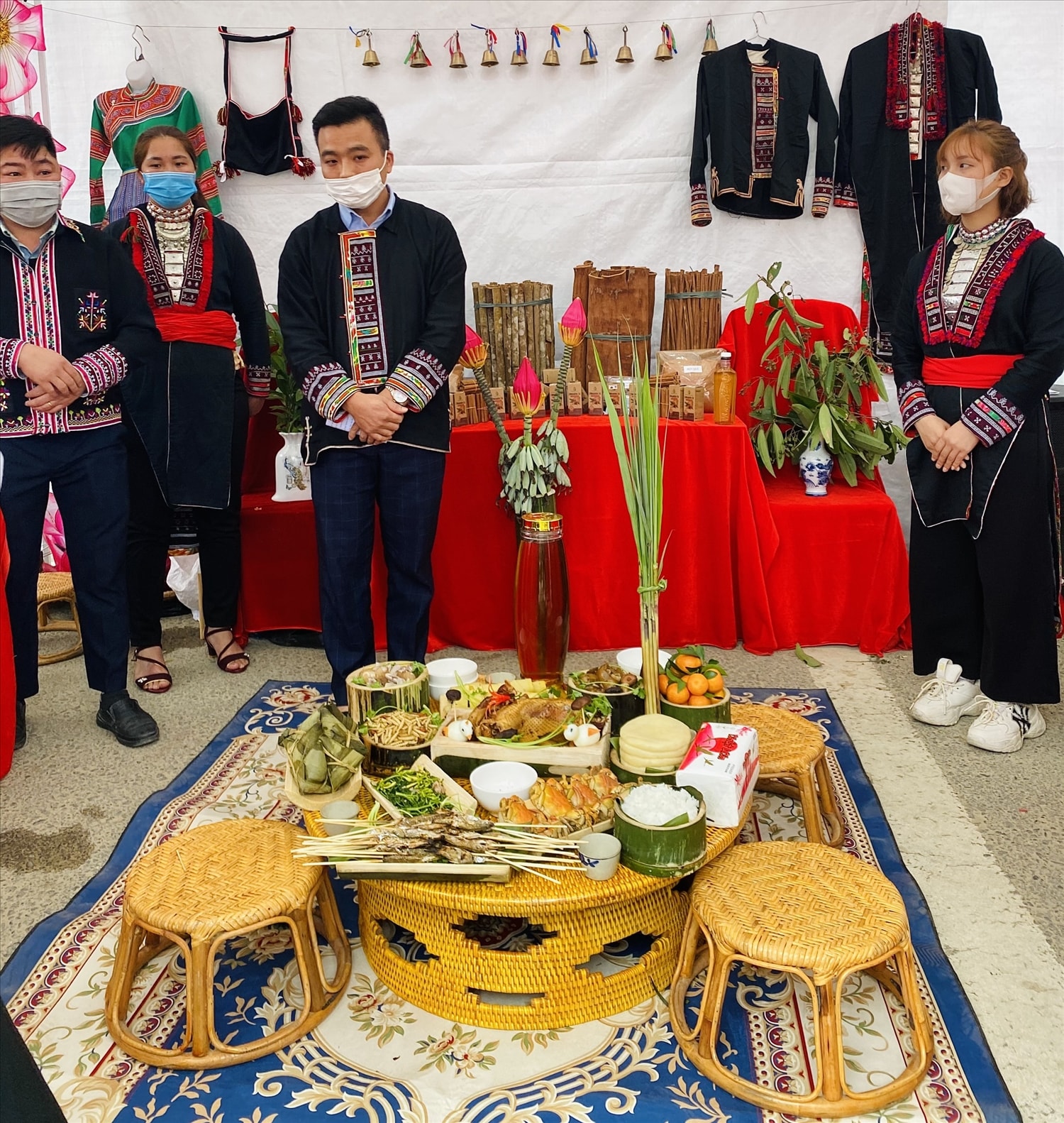 Mâm cơm xã Nậm Đét Mâm cơm xã Nậm Đét