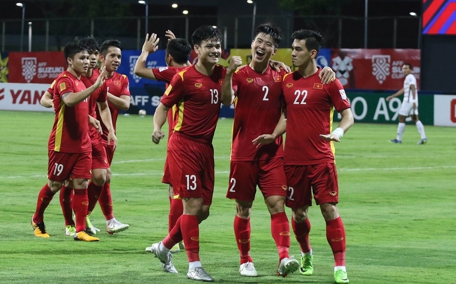 Đội tuyển Việt Nam đã sẵn sàng trước thử thách cực đại vào tối nay tại Kallang. (Ảnh: VFF)